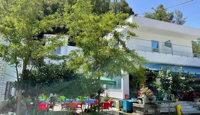 The White Villa - Guest House