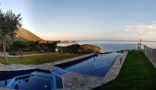 Traditional Cretan Style Villa in Mylopotamos