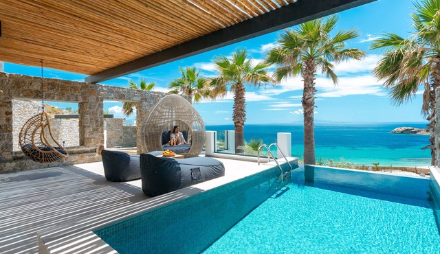 Tropicana Suites & Villas