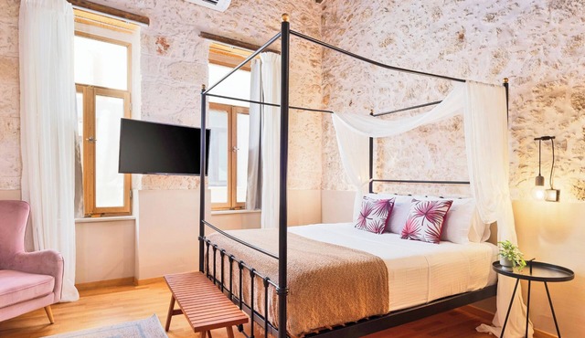 Two Bedroom Suite - Mansio Boutique Hotel