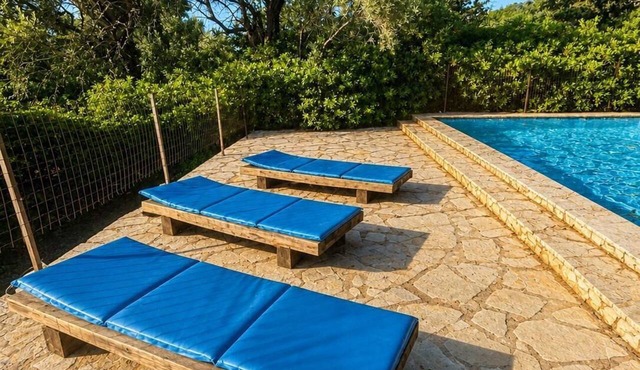 Ulysse77—Ocean-View House with Pool & Garden