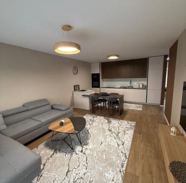 Uma's Apartment - Center of Pristina