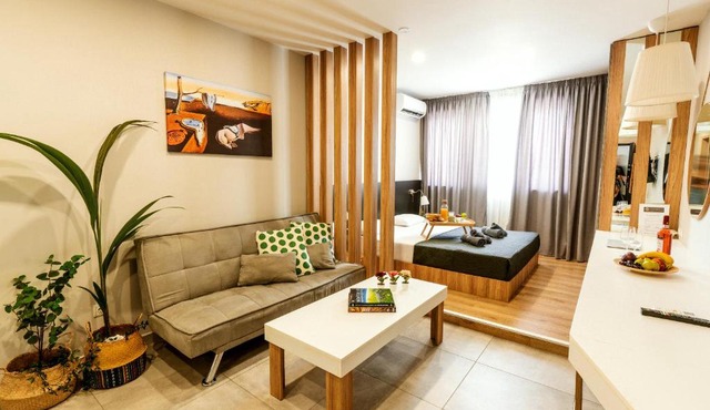 Unique Experience Apartment’s