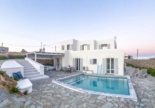 Unique Sea View Mykonos Villa in Mikonos