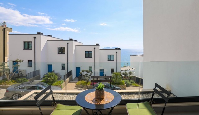 Velaris Sea View Balcony 103, Vlore, Albania
