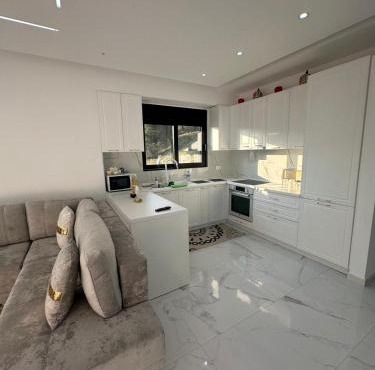 Very luxuri 2 bedroom apartment sea view