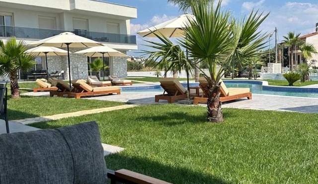 Victory Villas