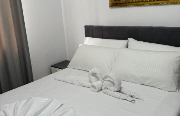 Vila Ademi Ksamil in Ksamil