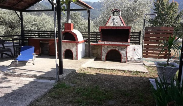 Vila Almer in Potamia