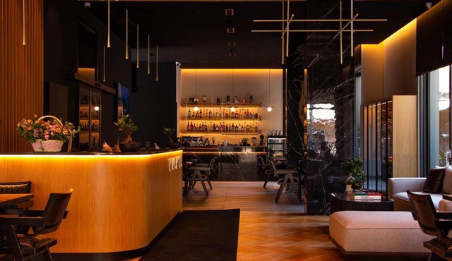 Vila-L Hotel