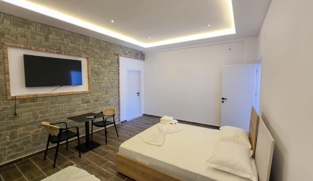 Vila Qetesia