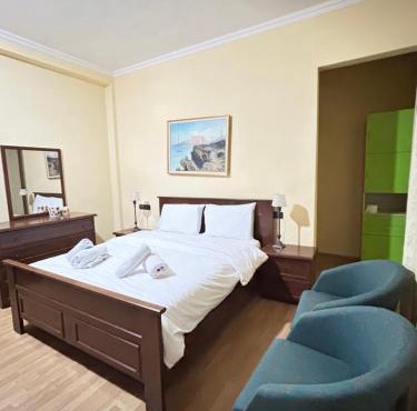 Villa 42 Tirane