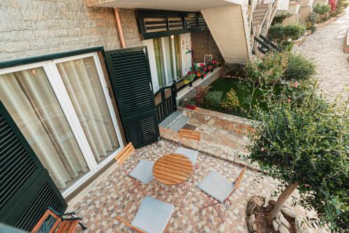 Villa Amos at Aquamarine Residence in Vlorë