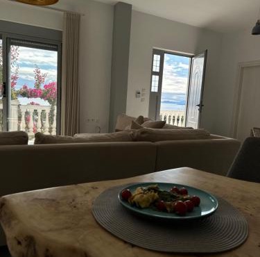 VILLA ANDERR in Sarandë