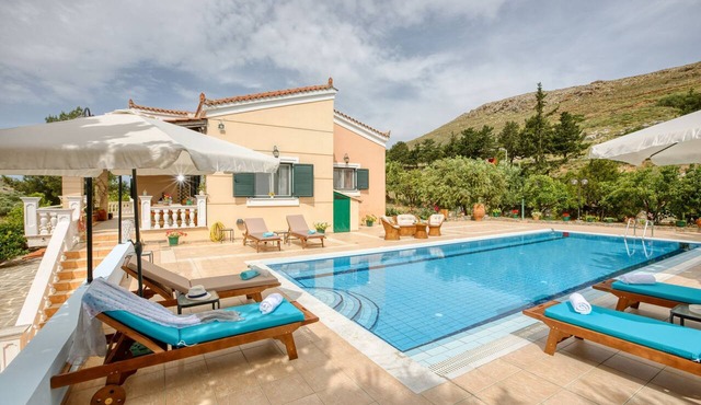 Villa AnnaMaria wtih Swimming Pool