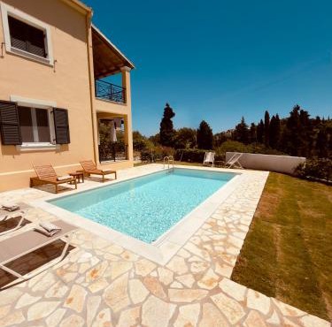 Villa Athina in Kompítsion