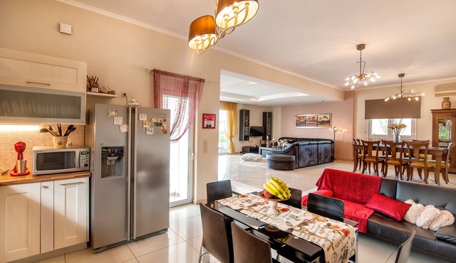 villa balos amfimala
