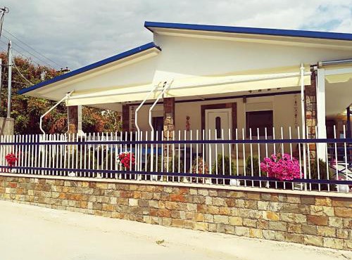 Villa Blue House