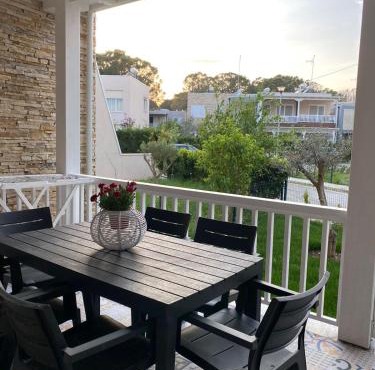 Villa DOLCE VITA Lalzi Bay - Beach House in Draç