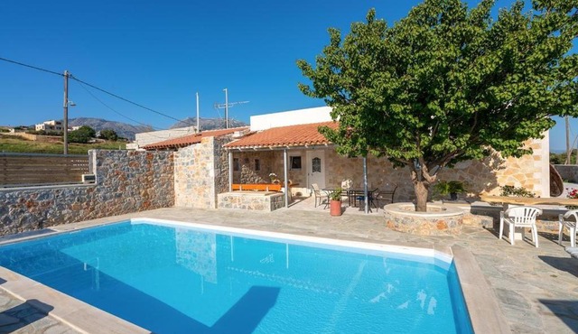 Villa Elia