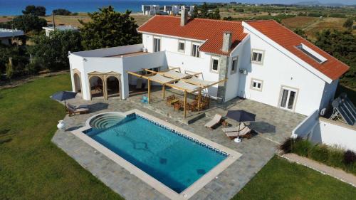 Villa Eos in Rhodes