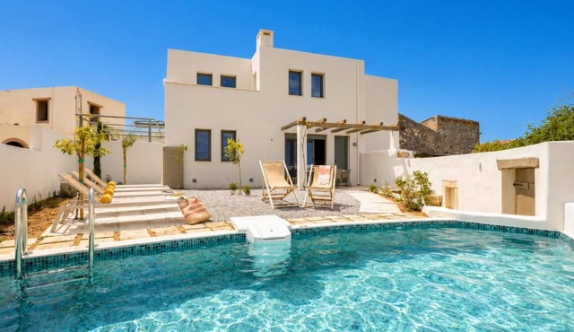 Villa Erofili - Three Bedroom Villa, Sleeps 6 in Agia Triada
