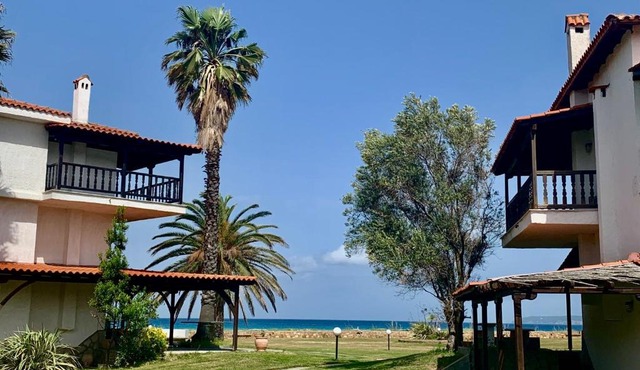 Villa Fourka 2 on the beach
