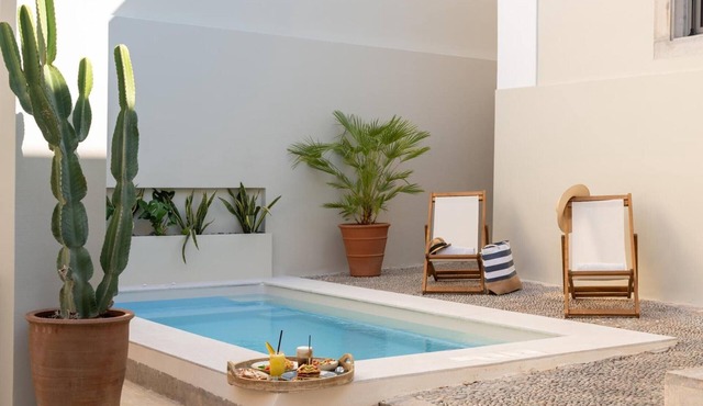Villa 'Gioma Luxury' with Mountain View, Wi-Fi and Air Conditioning
