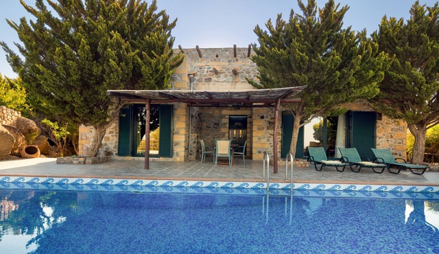 Villa Lefkothea with private pool, 13 min from Elafonisi Beach