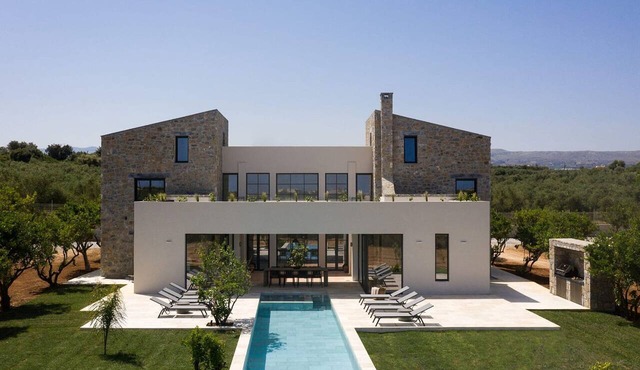 Villa Livani, Prinos | Sleeps 12 | Heated Pool | Peaceful Countryside Retreat