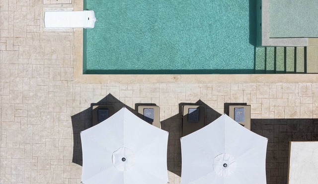 Villa Methorion Maner - With Private Pool