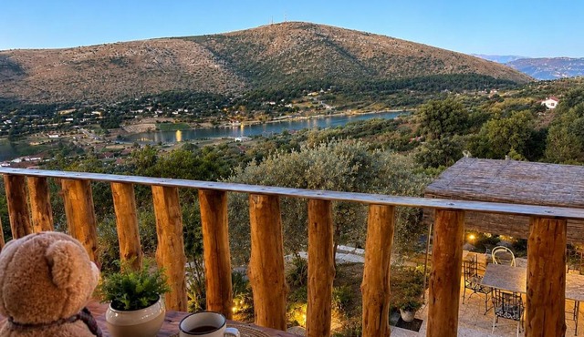 Villa Monte Shpirag