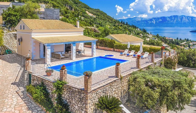 Villa Morfeas - Two Bedroom Villa, Sleeps 4 in Lefkada