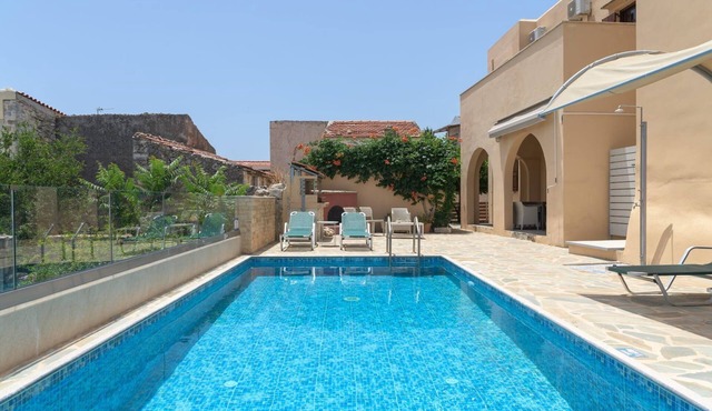 Villa Nephele, 3 BDR, Forest Views, Private Pool, Furnished Terrace, Crete