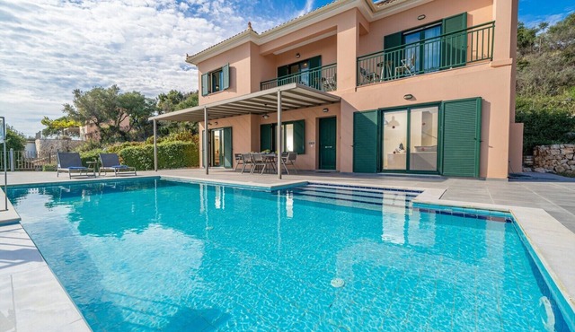Villa Niki with swimming pool in Kefallonia