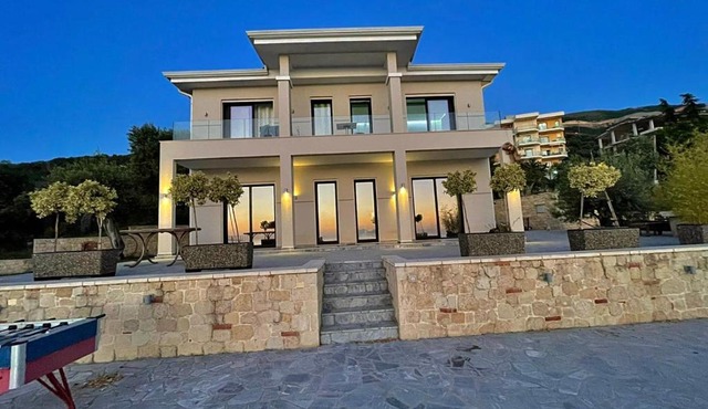 Villa Olive Hill New