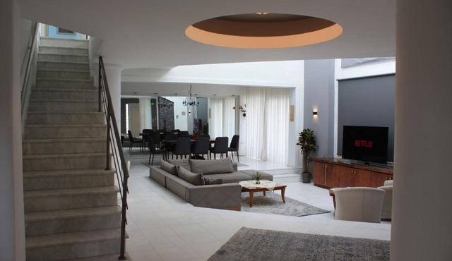 Villa Stef Lux in Thessaloniki