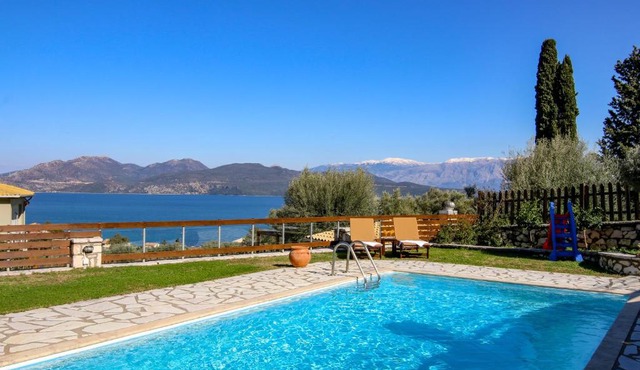 Villa Summer Breeze in Spanokhorion