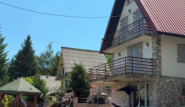 Villa Tara leunovo Mavrovo in Rostus