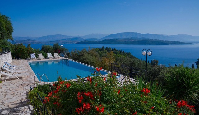 Villa Vasso Two-Bedroom Sea View Residence near Kerasia Beach