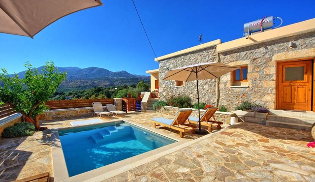 Villa Vicilla by PosarelliVillas in Fílippos