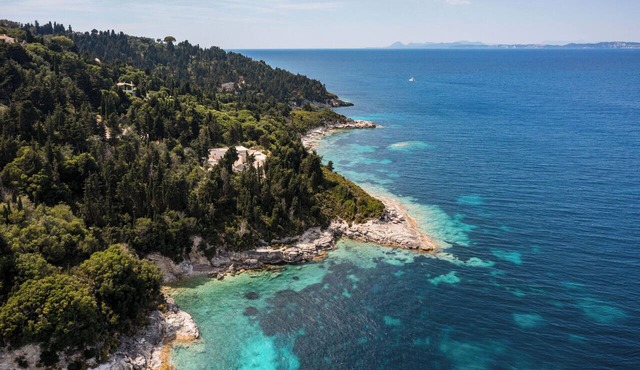 Villas Muscallas by Konnect, 200m from the Beach.