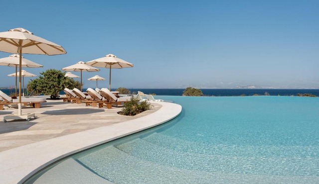 Vione Paros