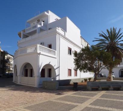 White House Hotel-Apart