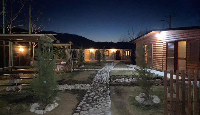 Windmill Shkodra Gesthouse Camping & Grill