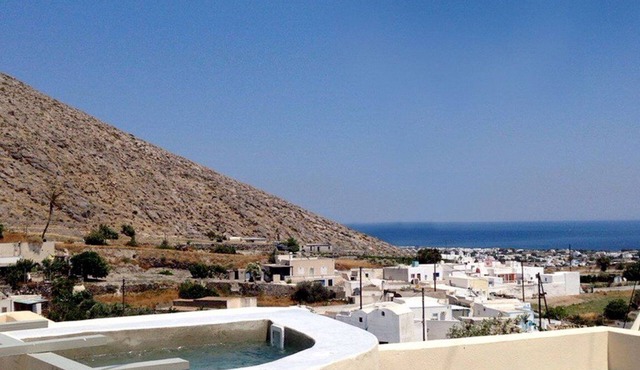 Wonderful Santorini Villa | 2 Bedrooms. in Santorini
