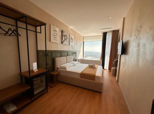 Z art Hotel