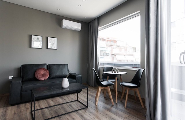 Charming 1BR Apartment at WYZ Athens in Athens