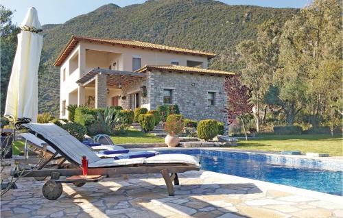 Gorgeous Home In Skaloma Nafpaktos in Dorida