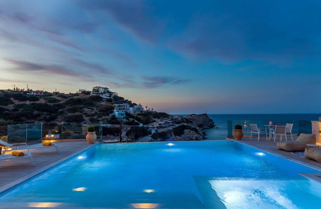 Holiday Agia Pelagia Persons Bedrooms 